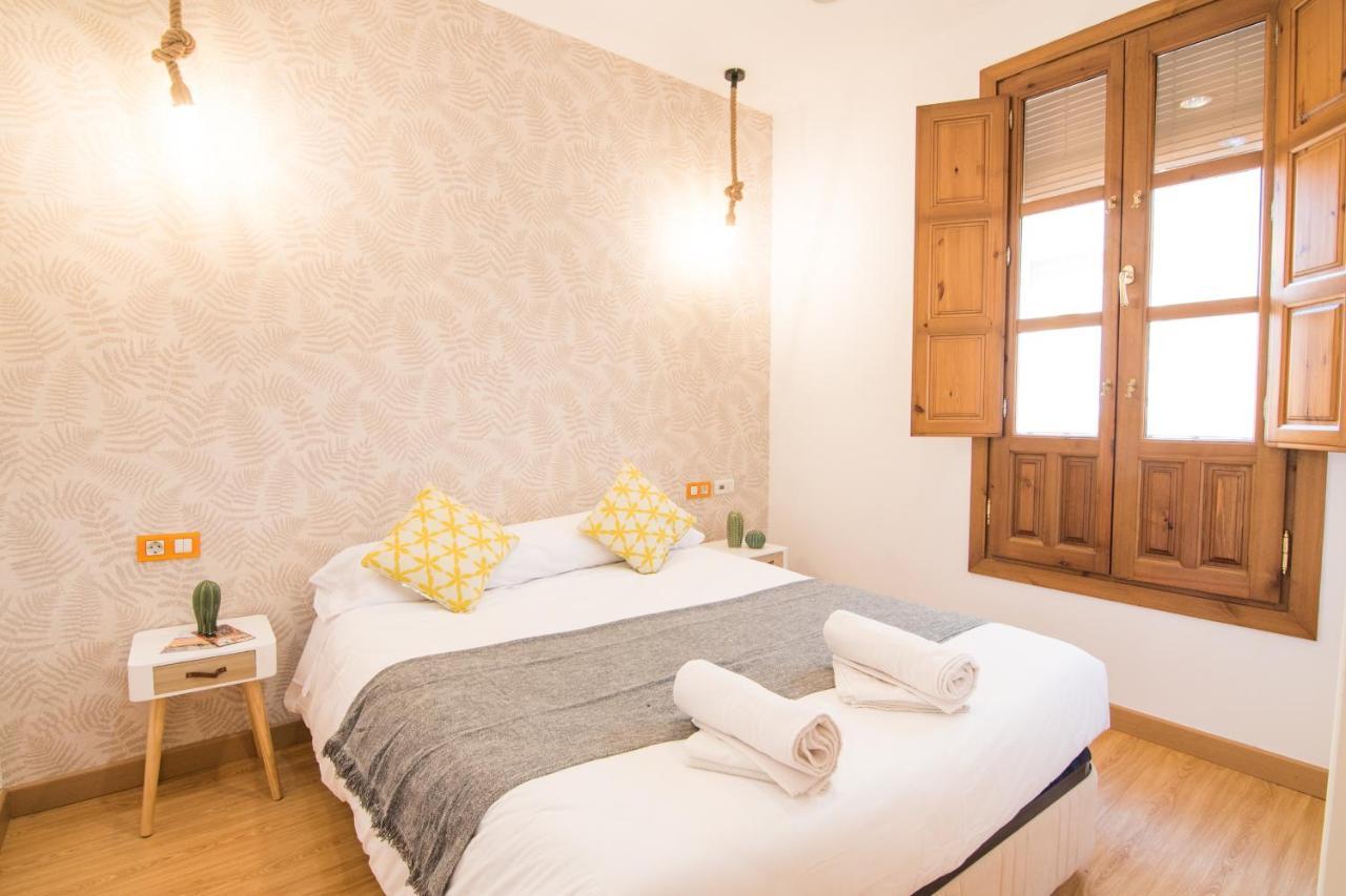 Tuguest Navas Apartment กรานาดา ภายนอก รูปภาพ