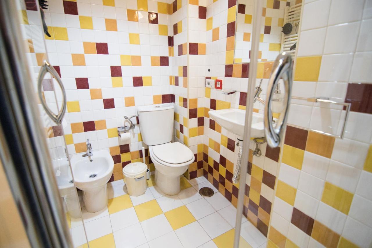 Tuguest Navas Apartment กรานาดา ภายนอก รูปภาพ